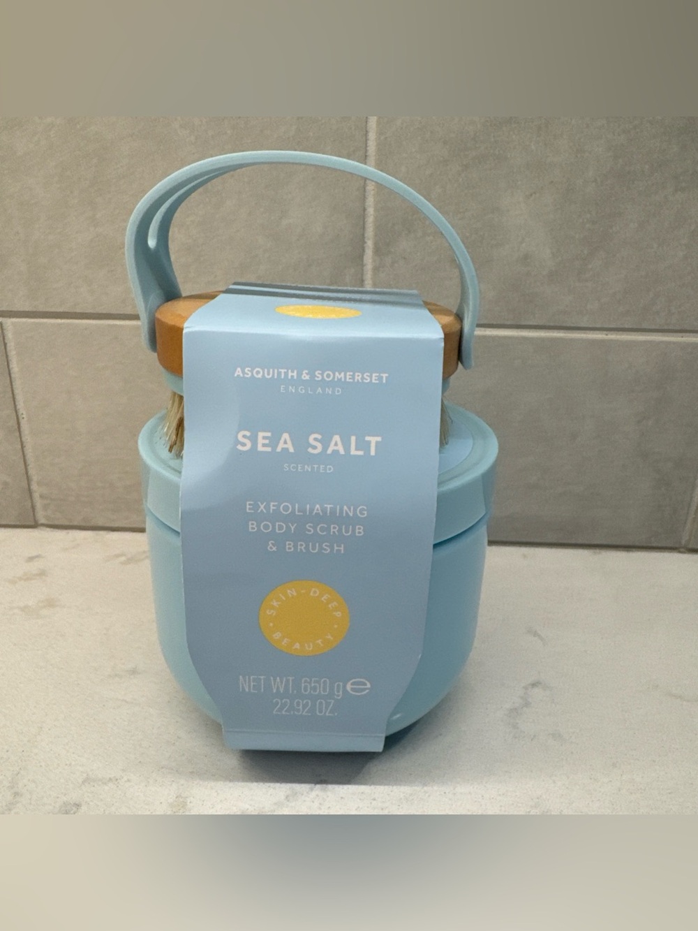 Asquith & Somerset exfoliating body scrub sea salt with brush brand new 22.92 oz